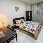 Tourist Peaceful Family Rooms Abu Dhabi Me11Apt Baith Al Jannah Llc