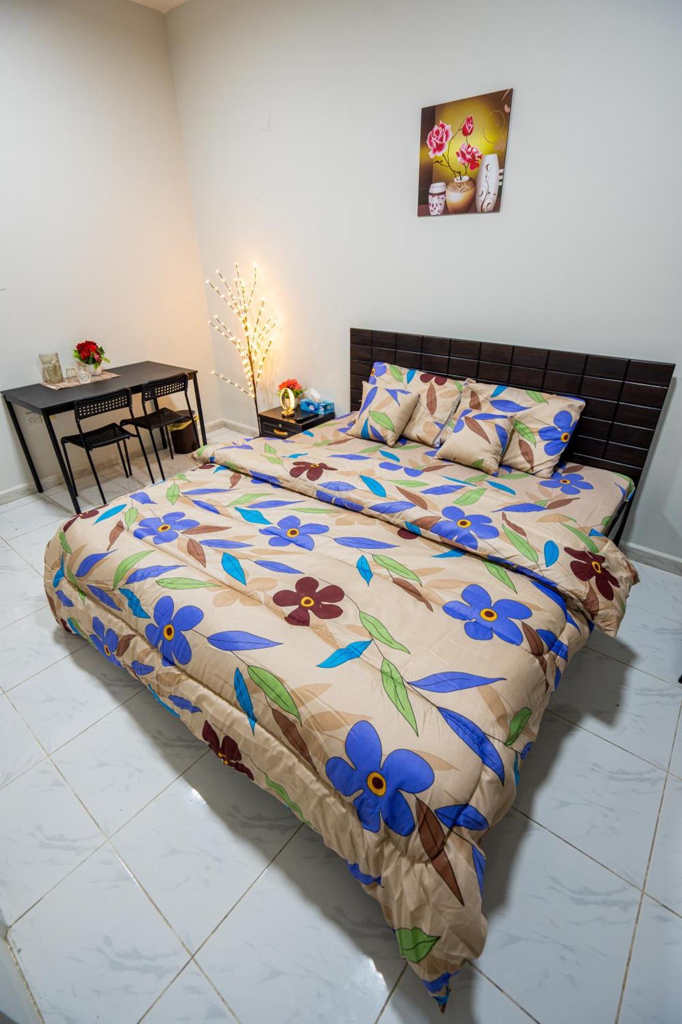 Tourist Peaceful Family Me11apt Baith Al Jannah Llc * Abu Dhabi